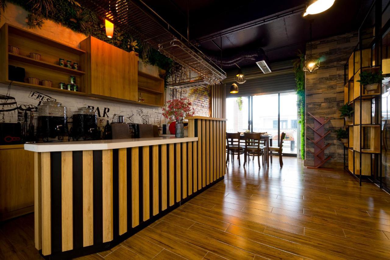 Bbq Hostel Hạ Long Extérieur photo
